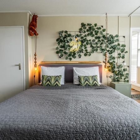 The Lion King - 6 Person Linked Apartment With Roof Terrace 흐로닝언 외부 사진