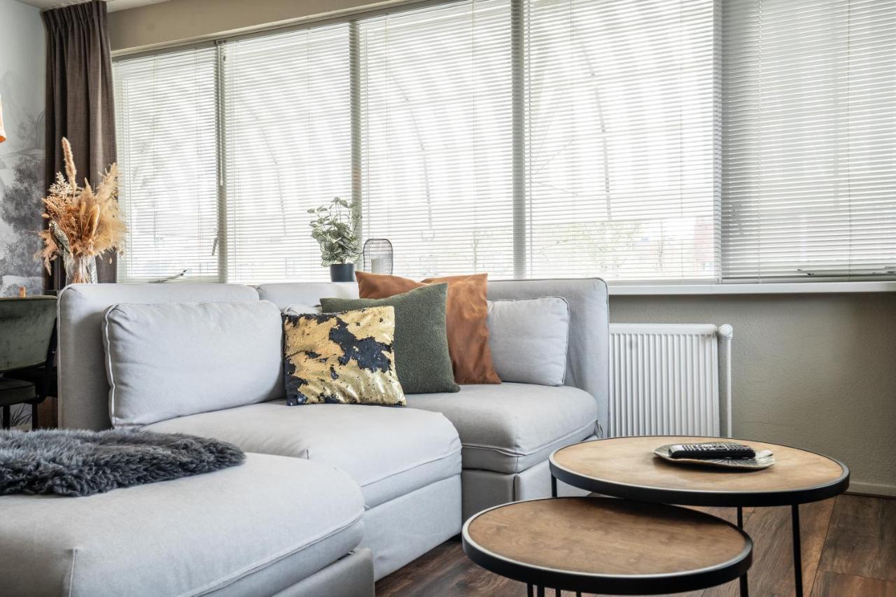 The Lion King - 6 Person Linked Apartment With Roof Terrace 흐로닝언 외부 사진
