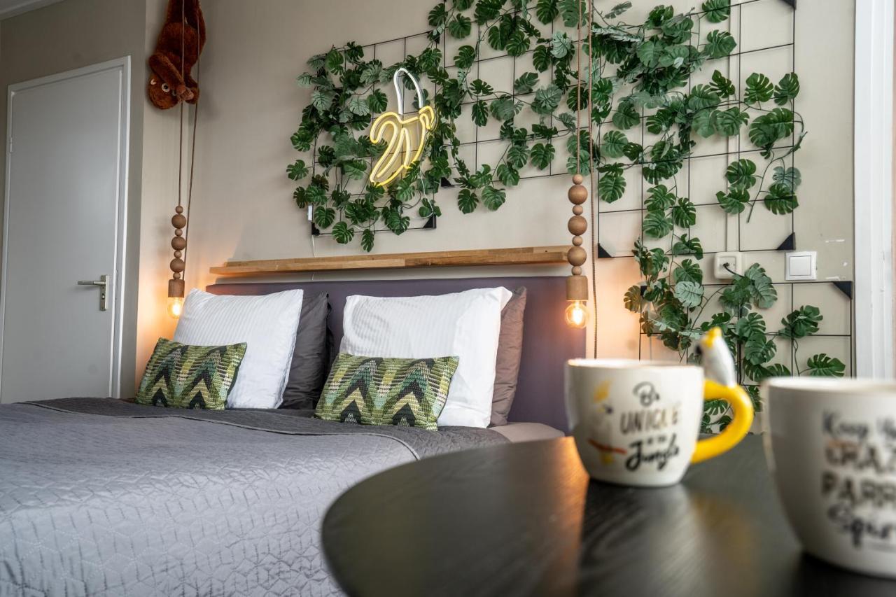 The Lion King - 6 Person Linked Apartment With Roof Terrace 흐로닝언 외부 사진