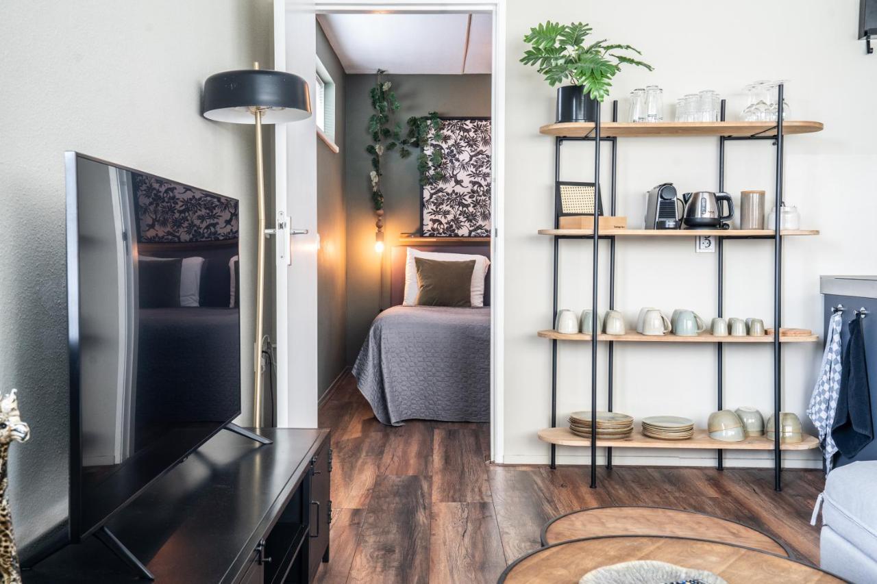 The Lion King - 6 Person Linked Apartment With Roof Terrace 흐로닝언 외부 사진